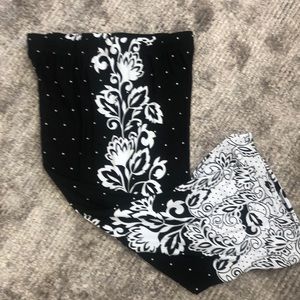 Printed Liquid Knit Wide-Leg Crop Pants